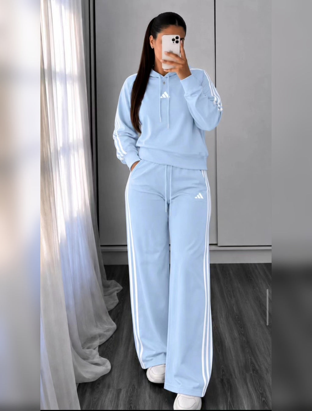 Conjunto Adidas celeste